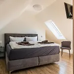 Paluc Apartment *
